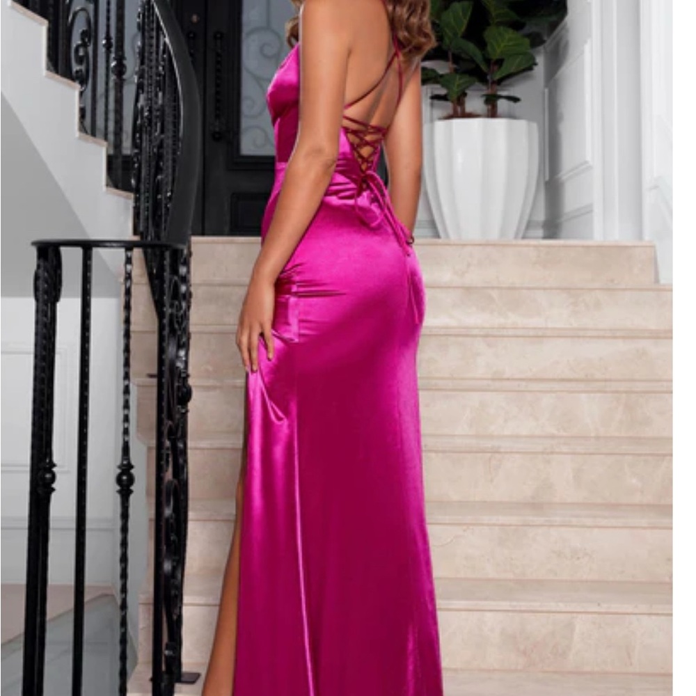 LAPORT - Completly Sold Out Online